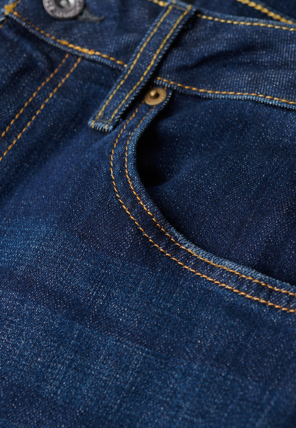 Vintage Slim Straight Jeans