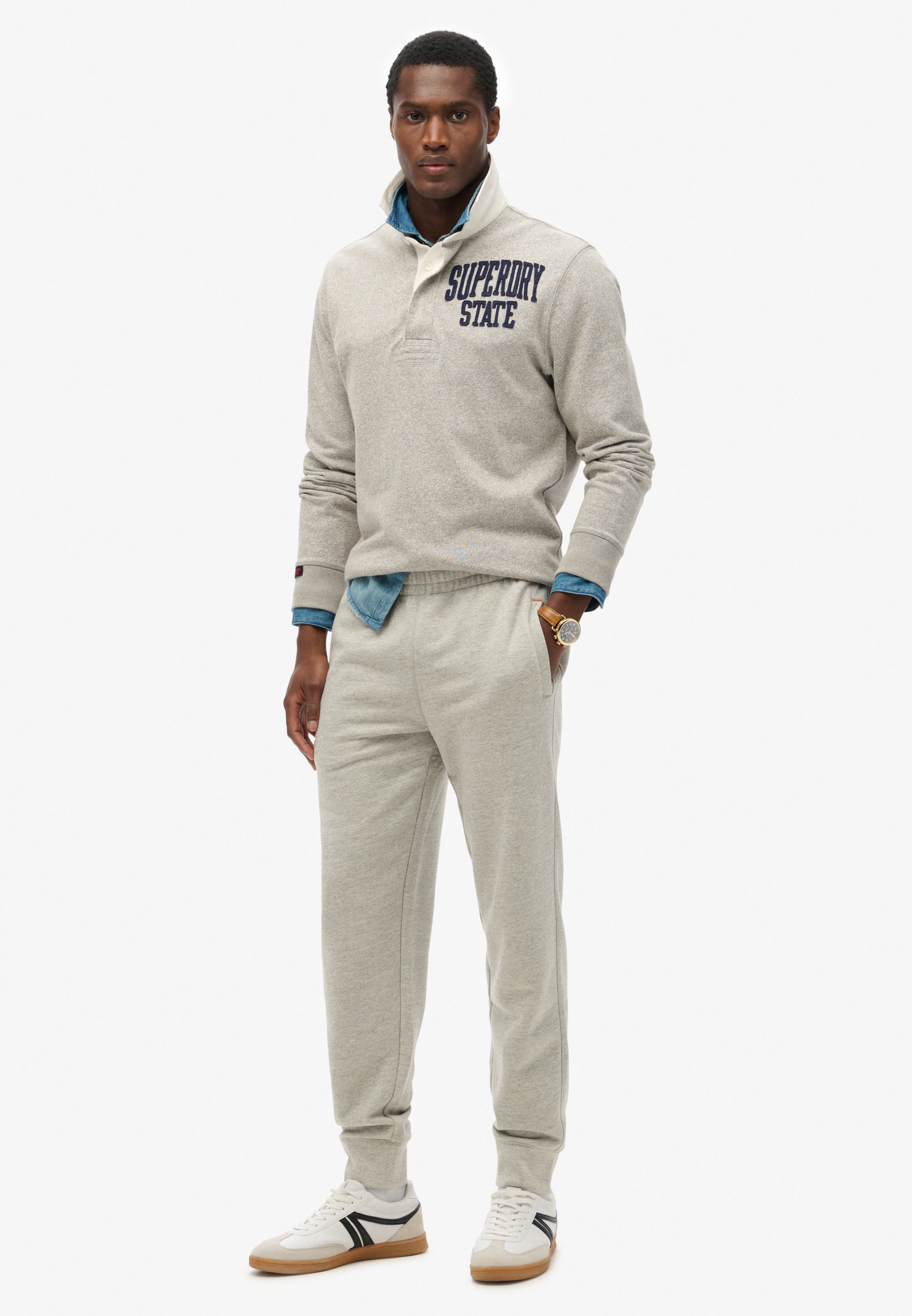 Essential Logo Joggers Hb — Black