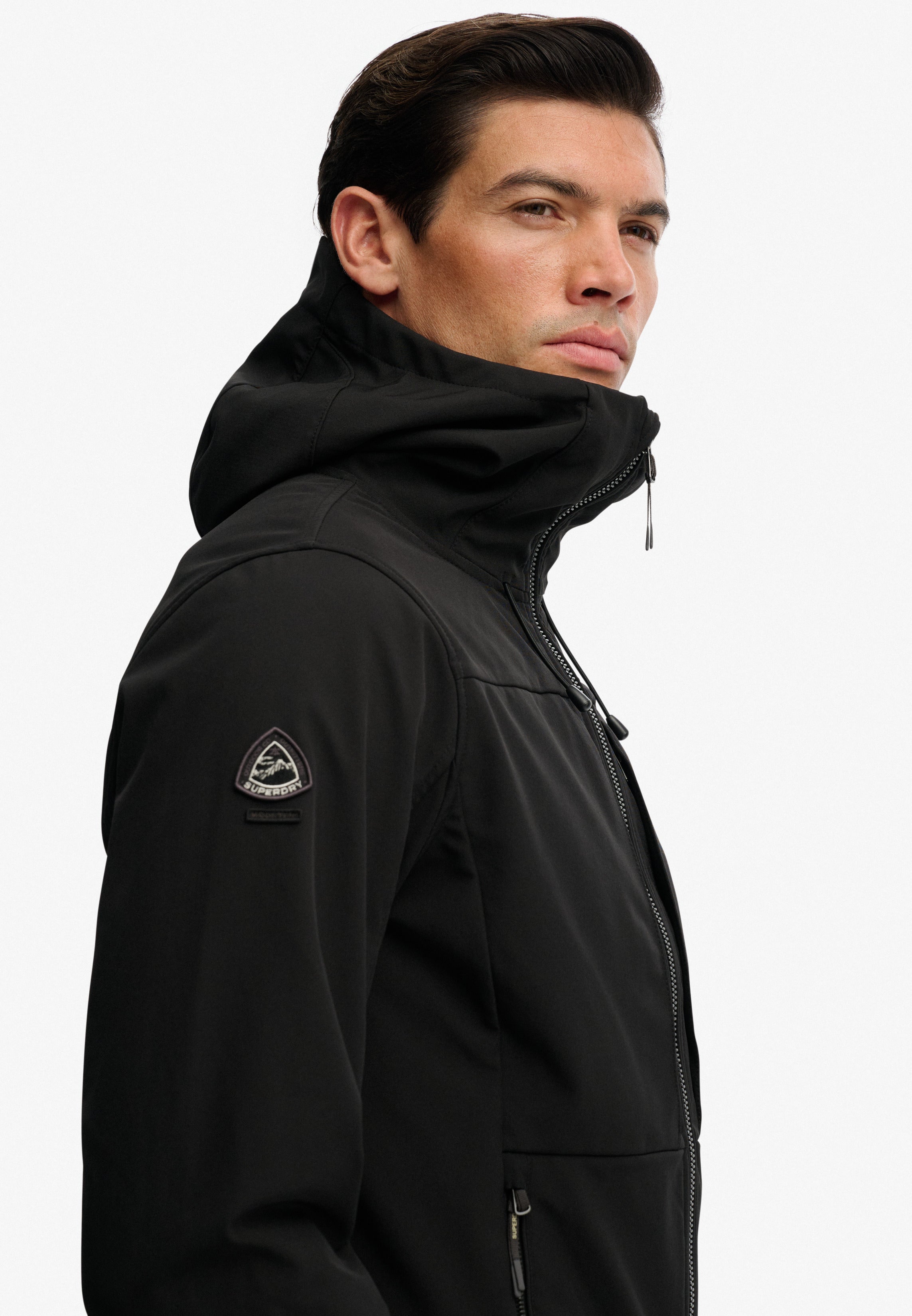 Hooded Softshell Trekker Jkt