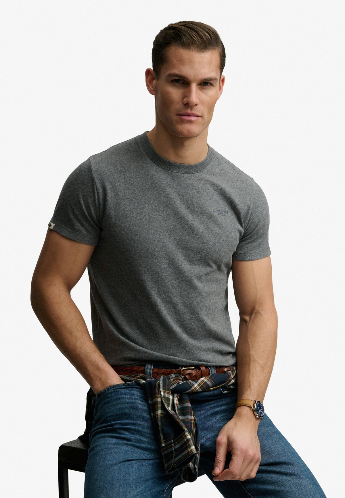 Essential Stacked Logo Emb T-shirt