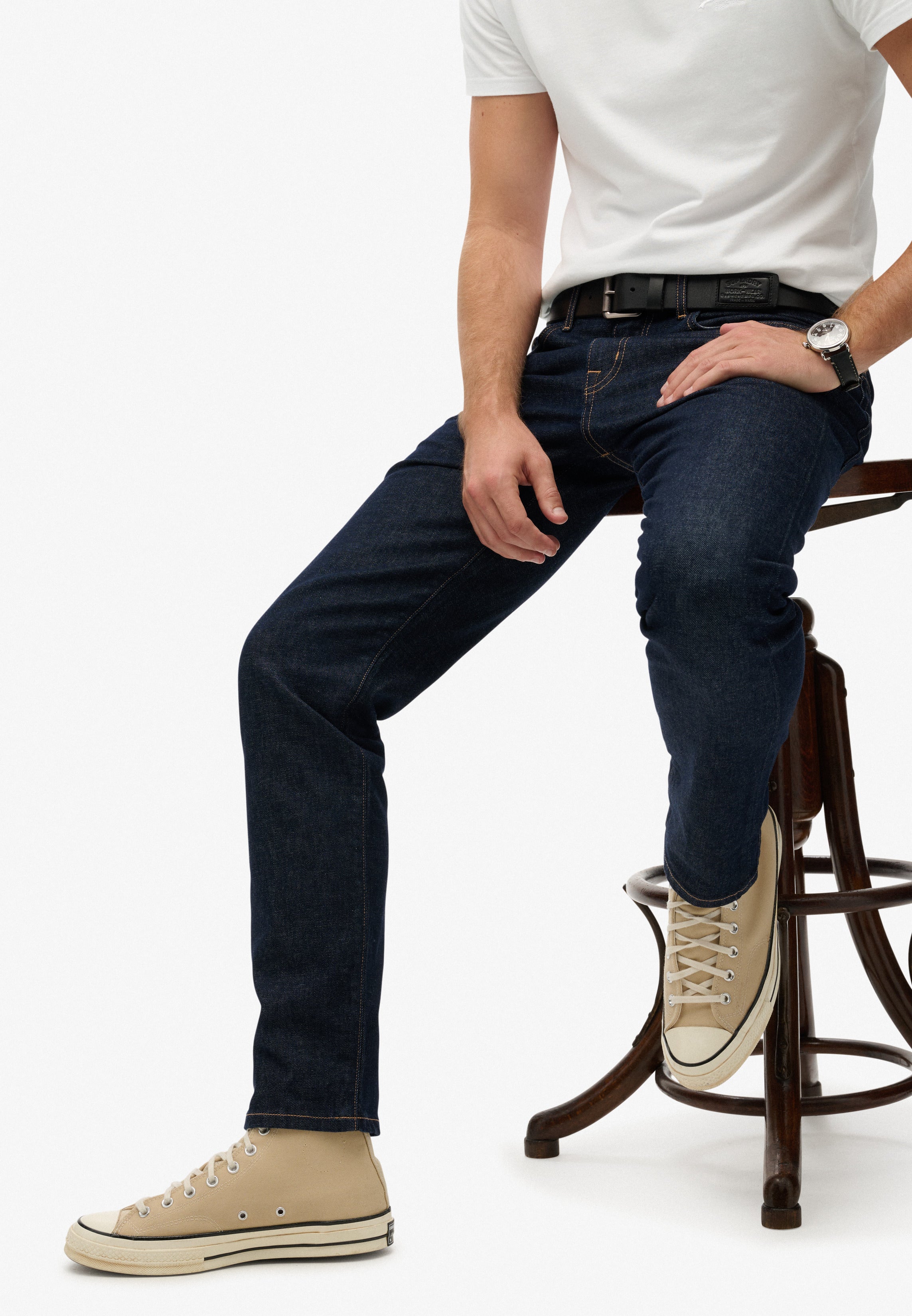 Vintage Slim Straight Jeans