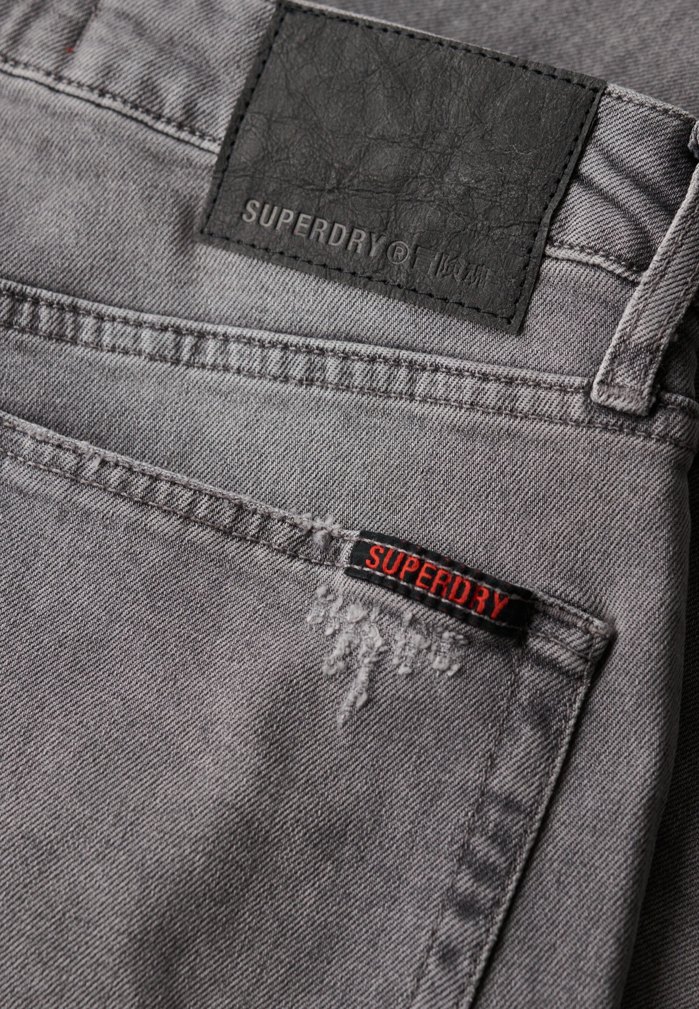 Vintage Slim Straight Jeans