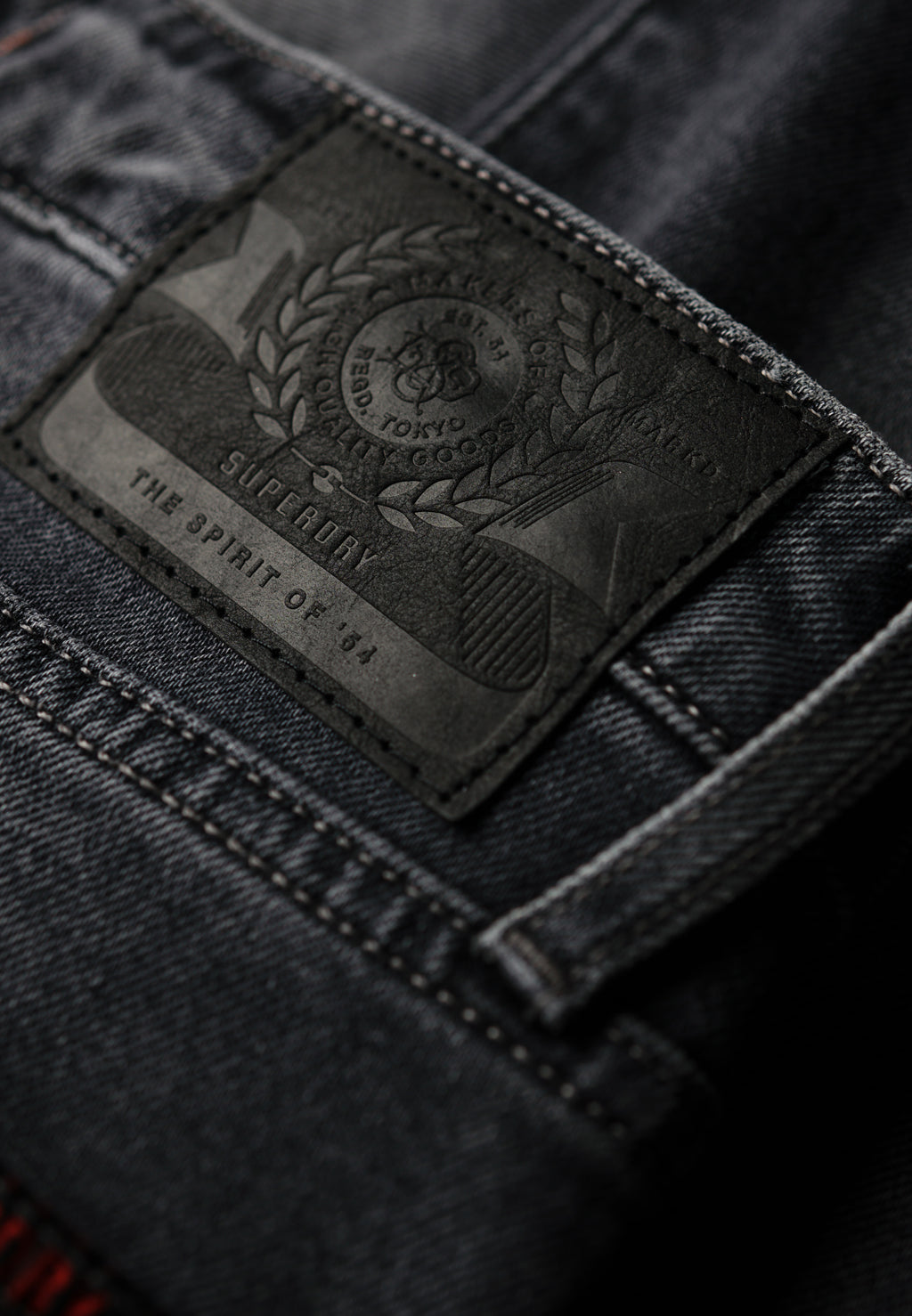 Vintage Slim Straight Jeans