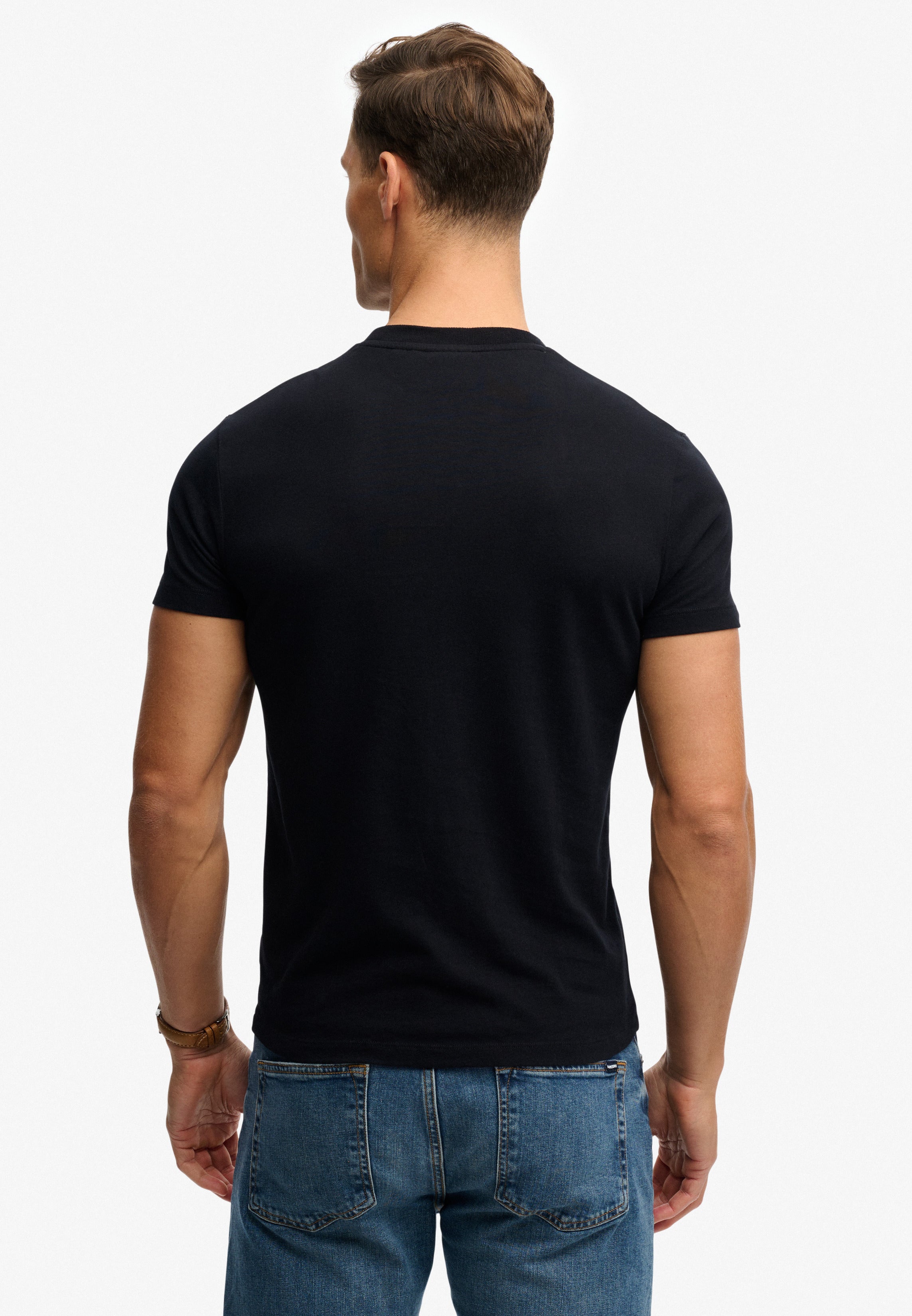 Essential Contrast Emb Tee