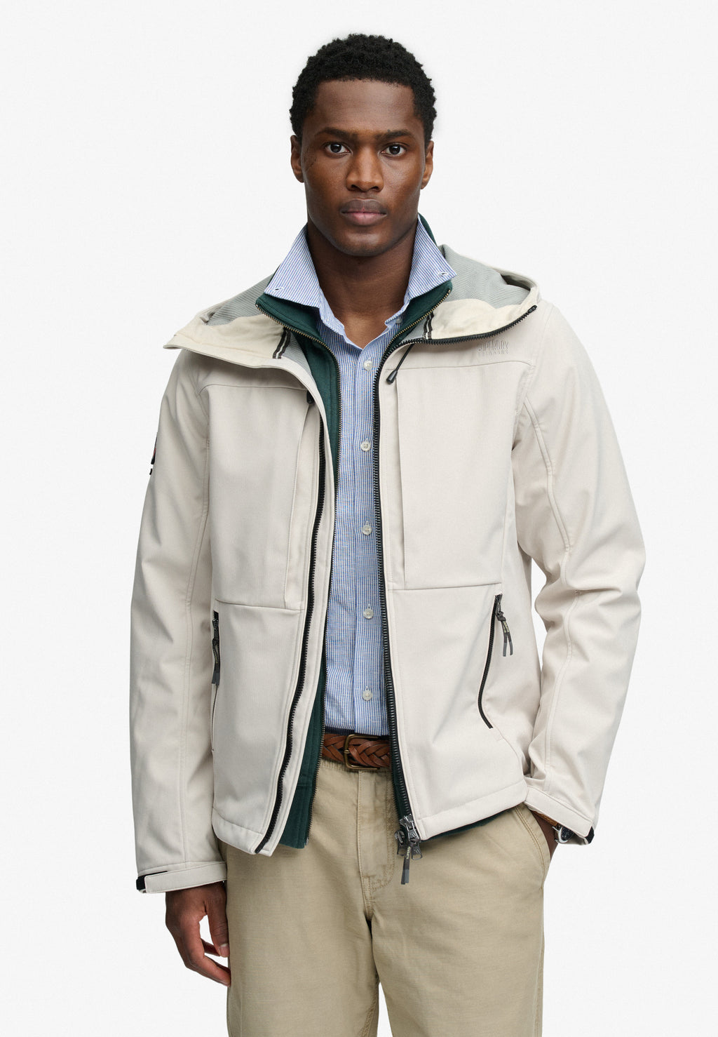 Hooded Softshell Trekker Jkt