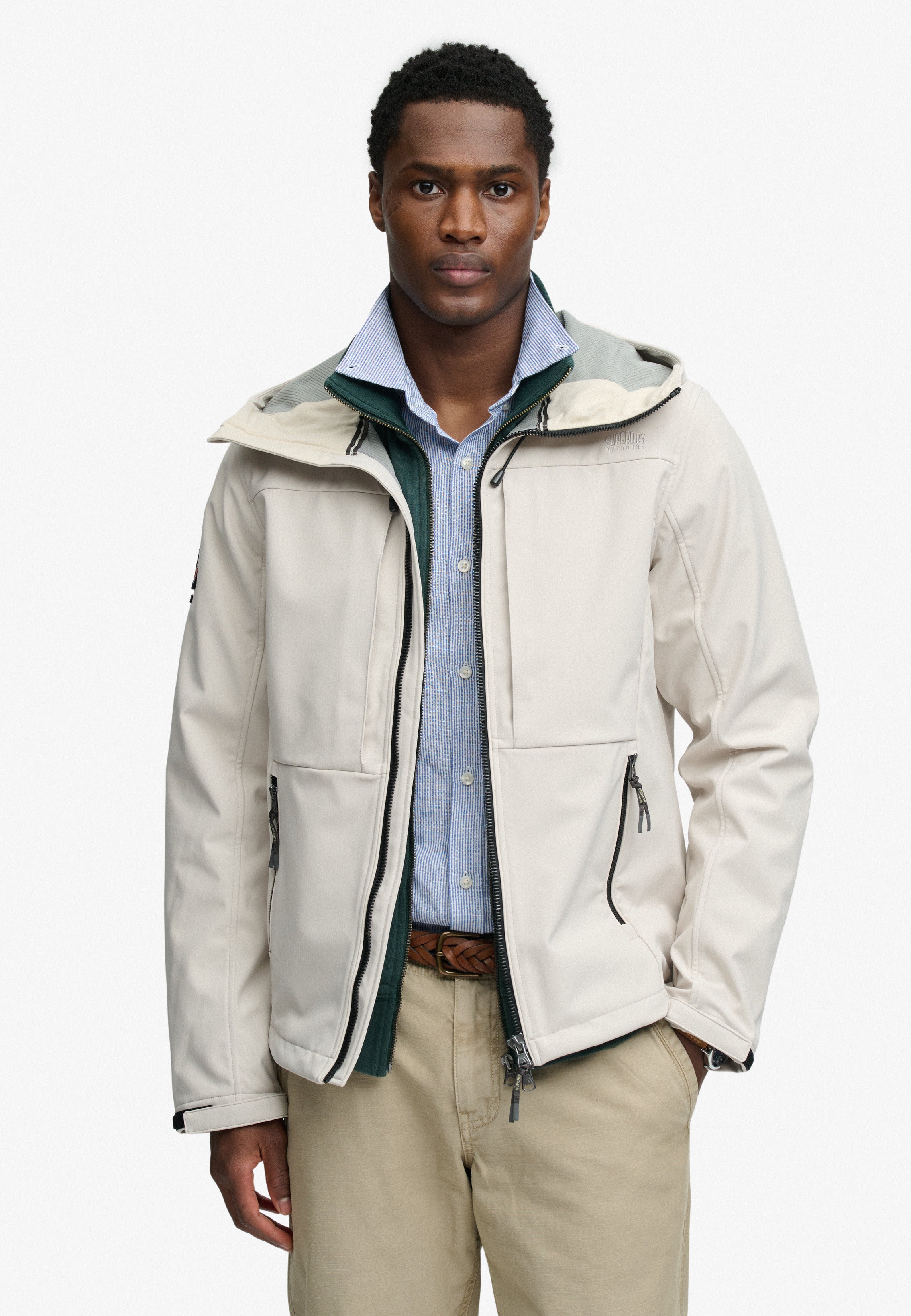 Hooded Softshell Trekker Jkt