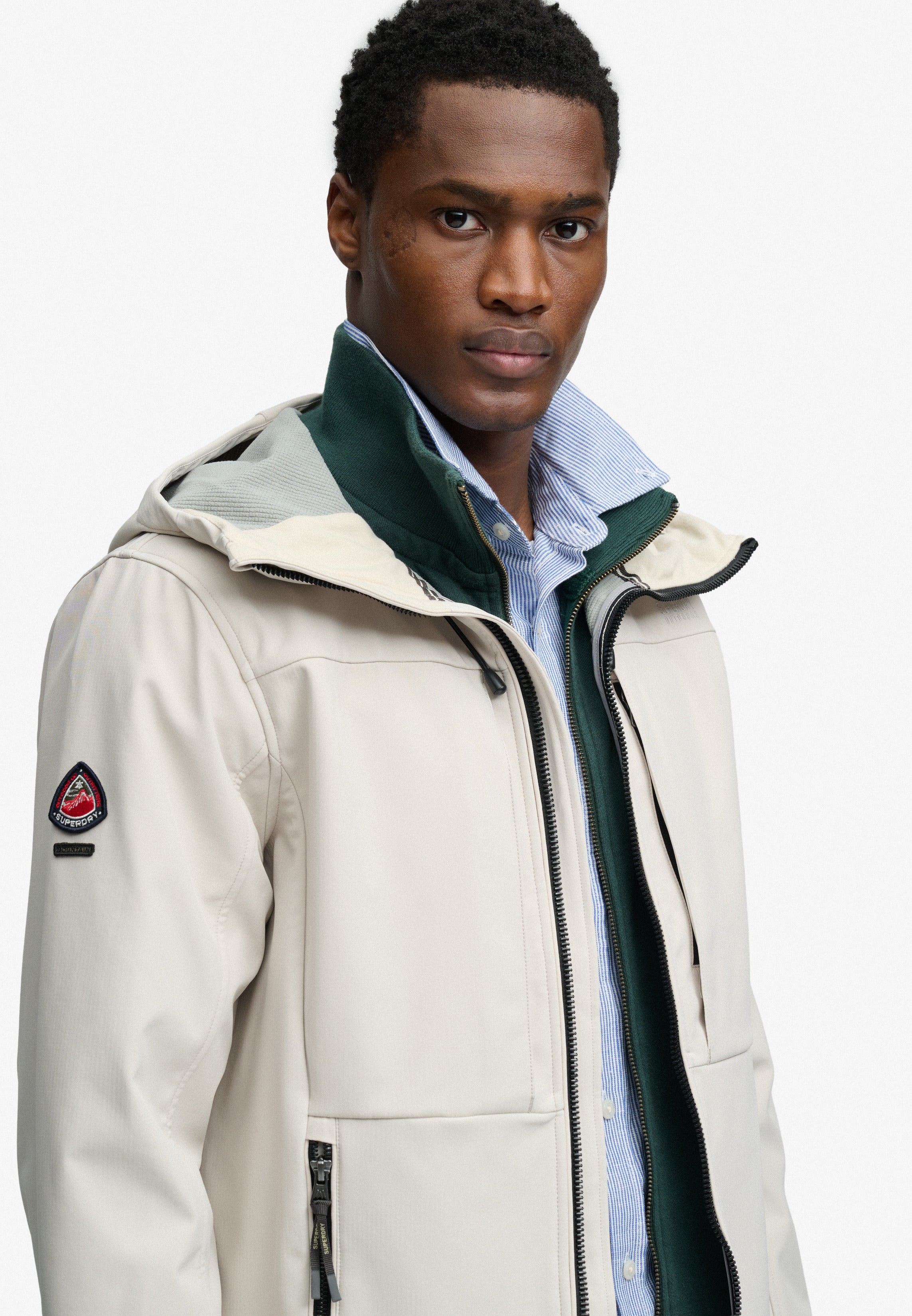 Hooded Softshell Trekker Jkt