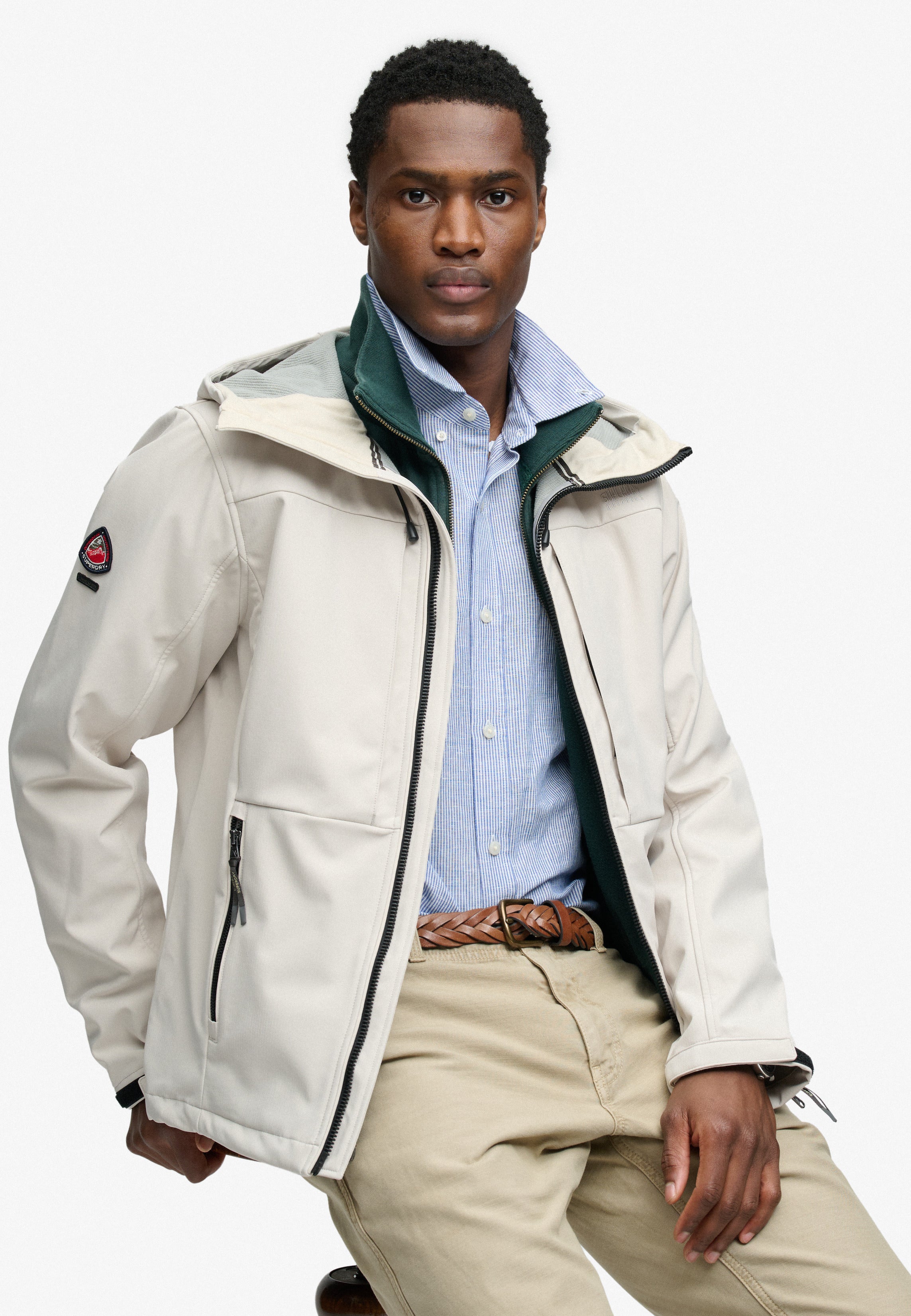 Hooded Softshell Trekker Jkt