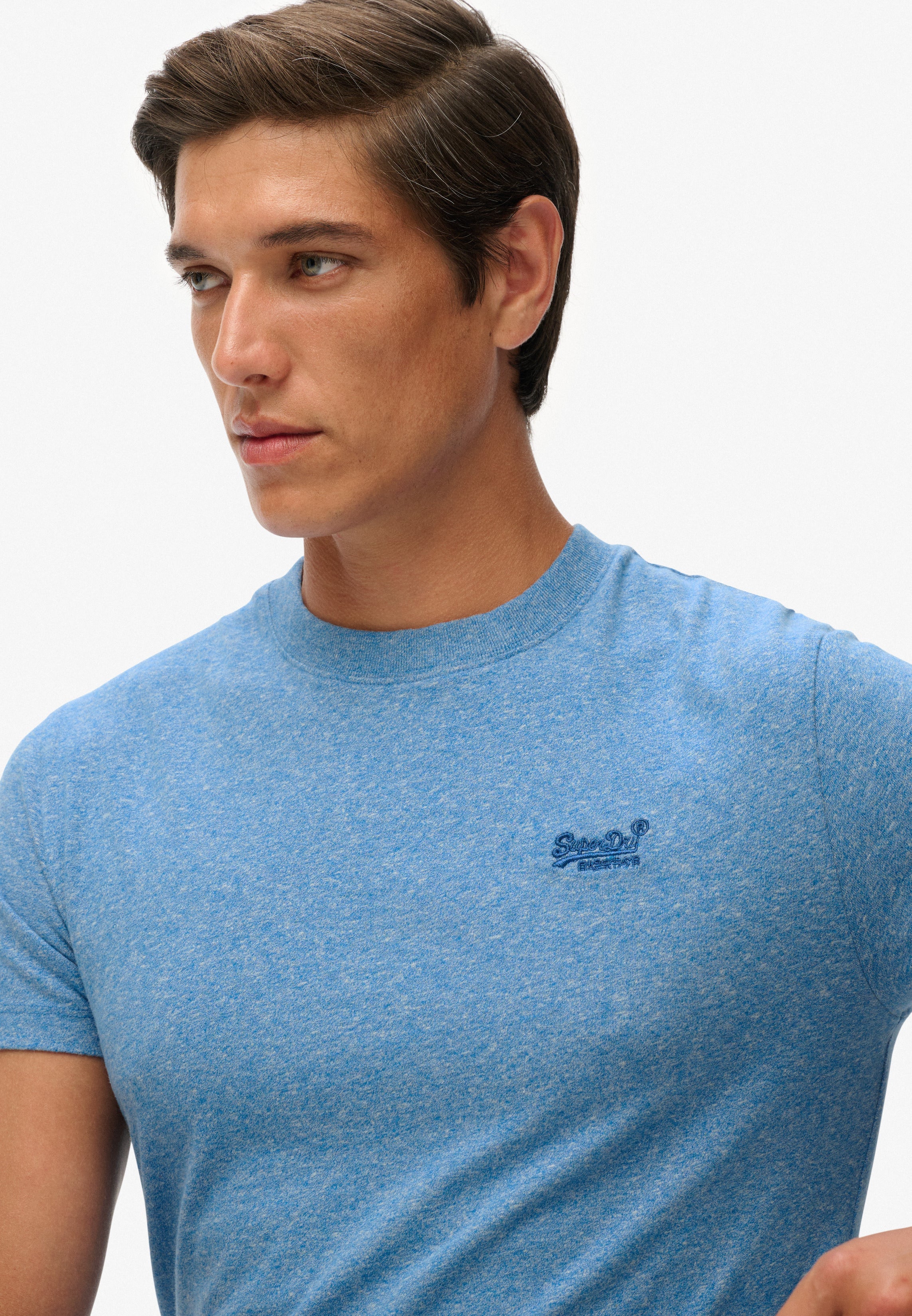 Essential Logo Emb Tee