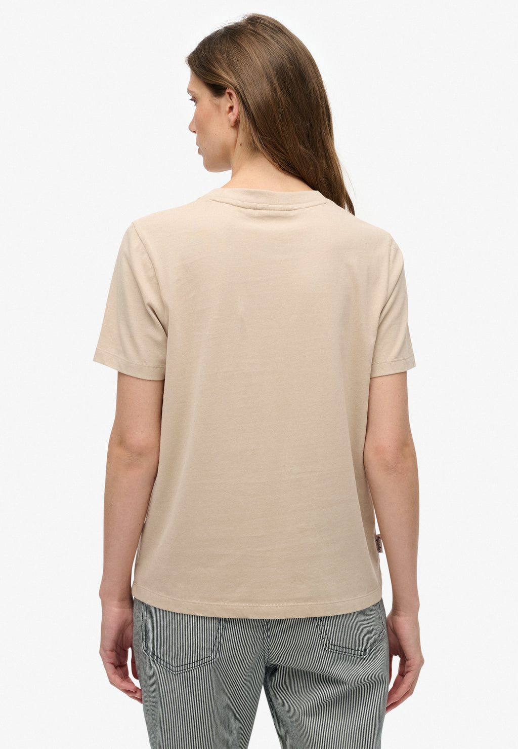 Essential Logo Emb Tee