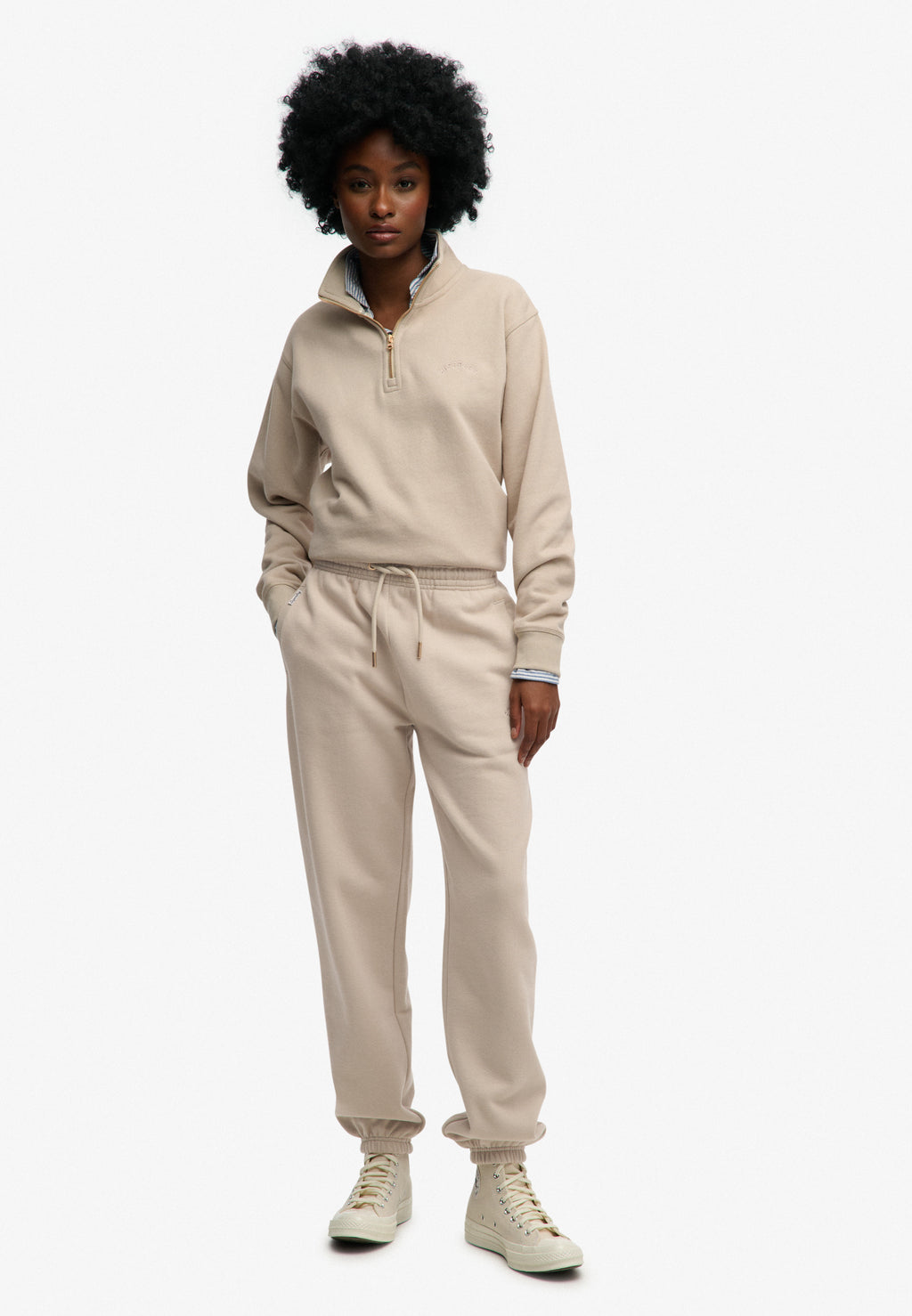 Essential Logo Jogger Hb — Feather Grey