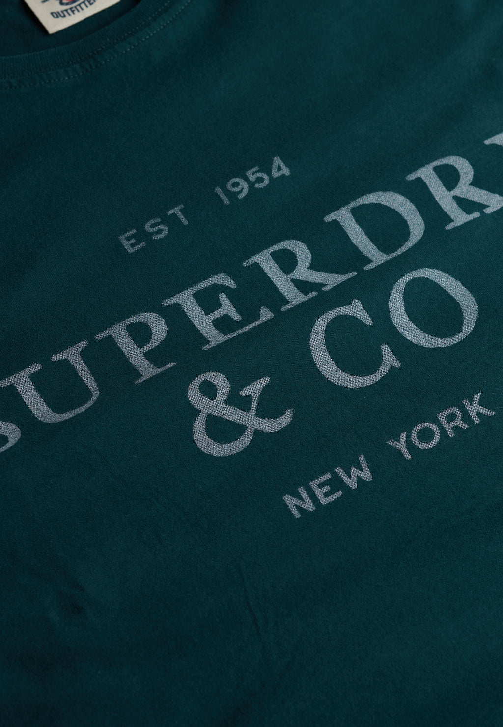 Luxe Casual Classic T-shirt — Optic