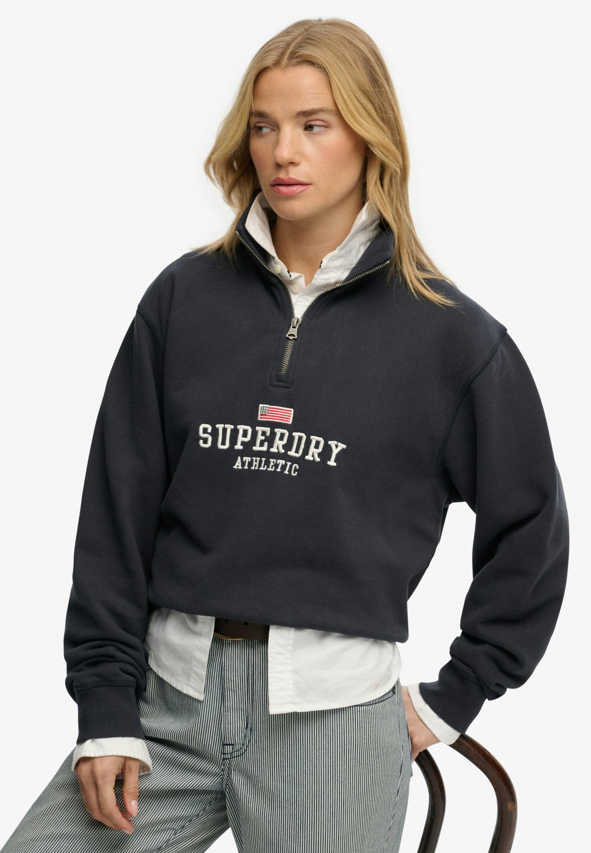 Athletic Essentials Graphic Half Zip — Optic