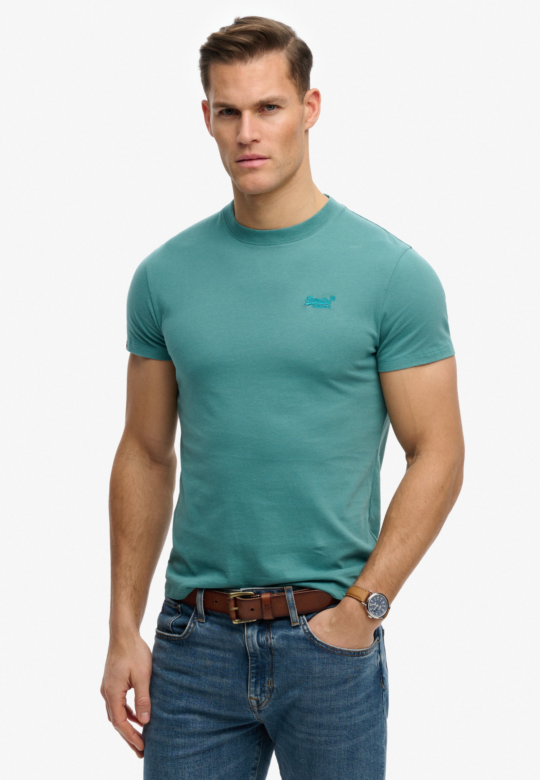 Essential Logo Emb Tee