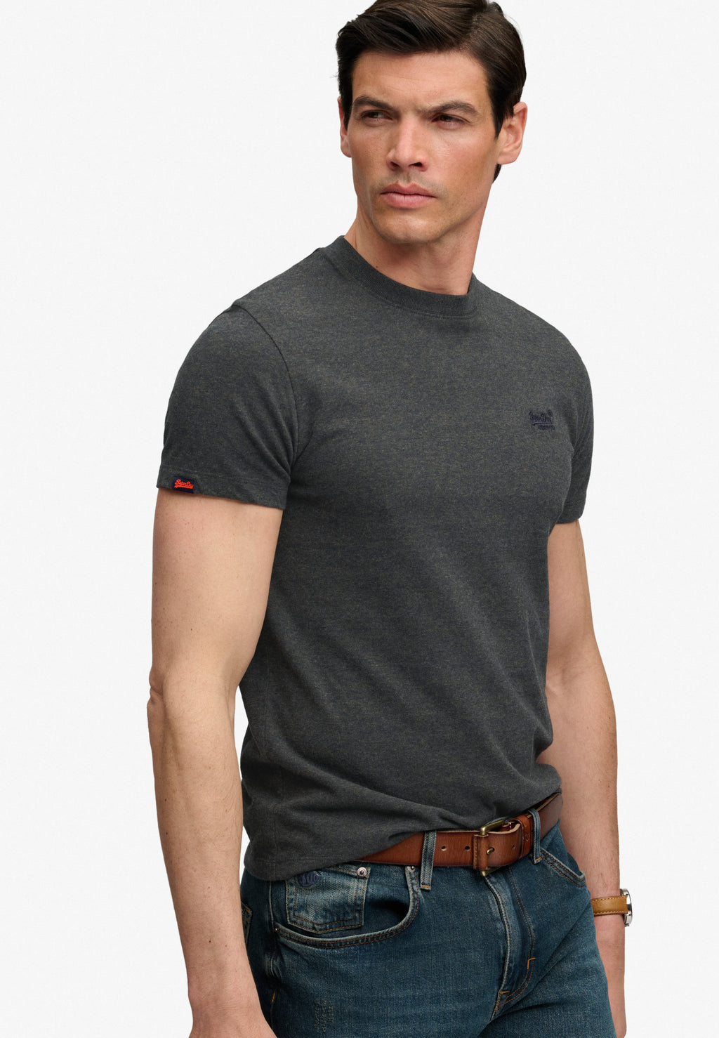 Essential Logo Emb Tee