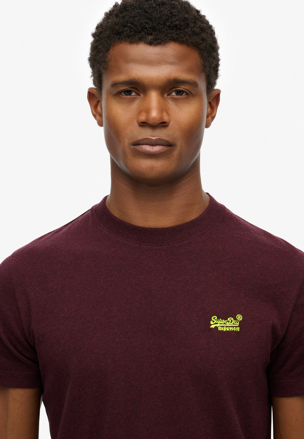 Essential Logo Emb Tee