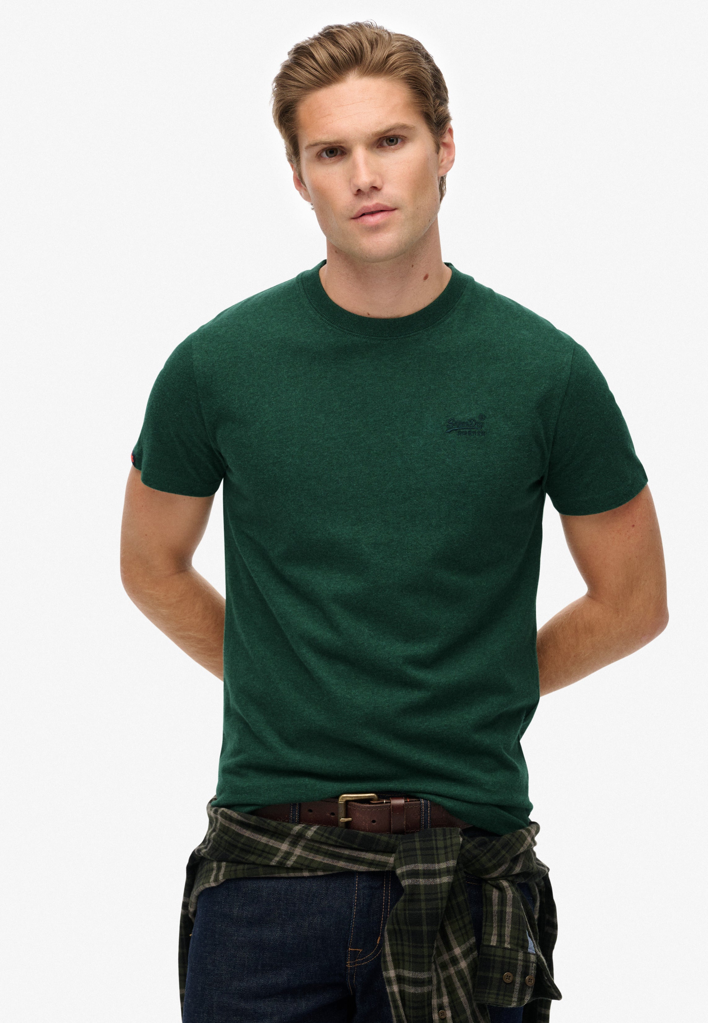 Essential Logo Emb Tee