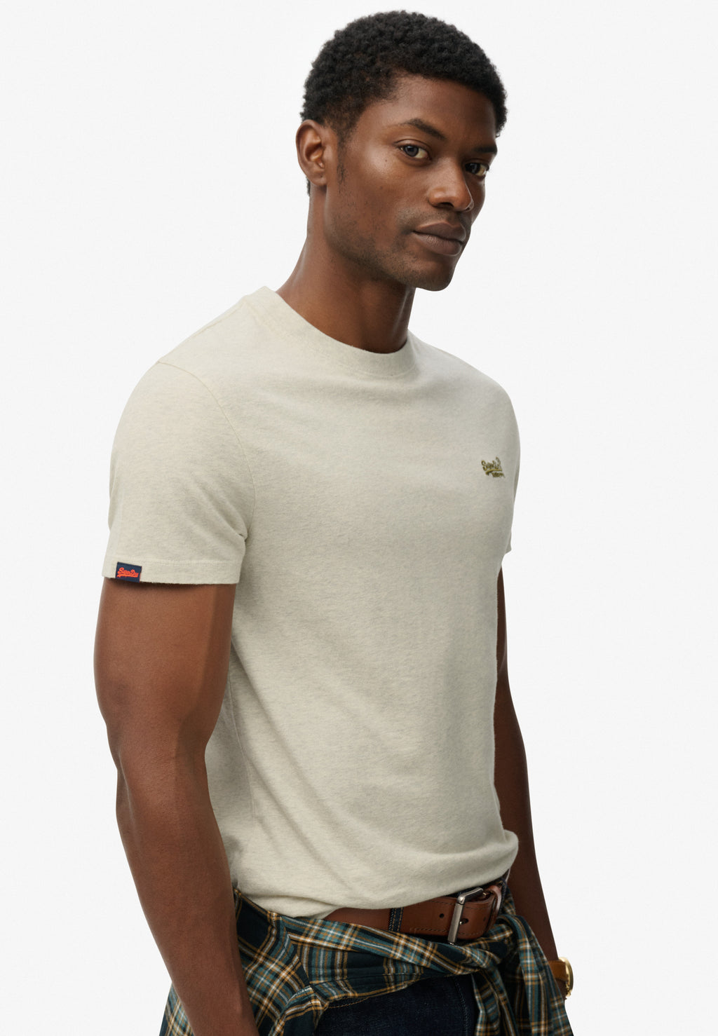 Essential Logo Emb Tee