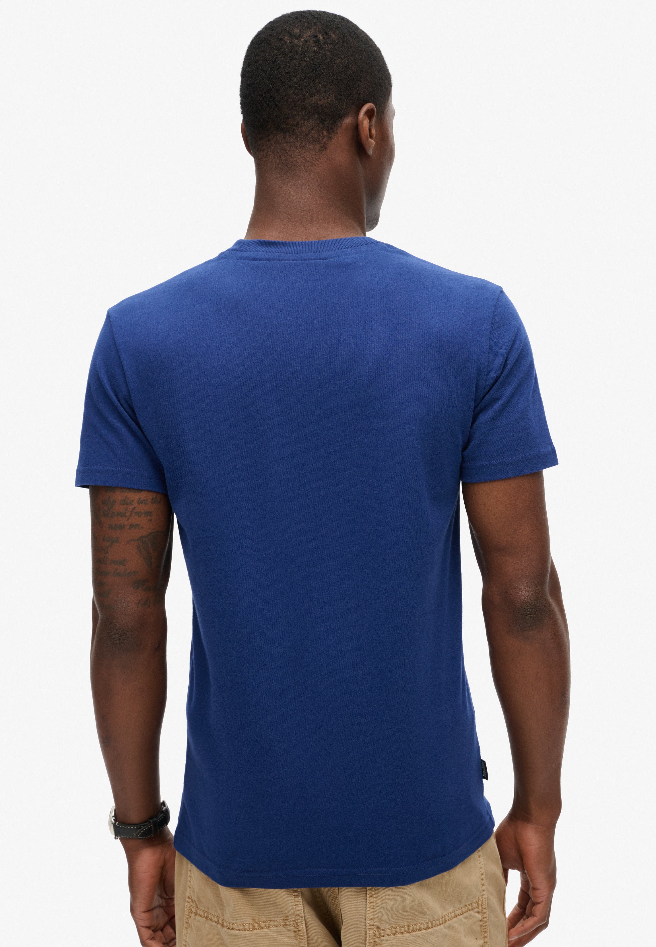 Essential Logo Emb Tee