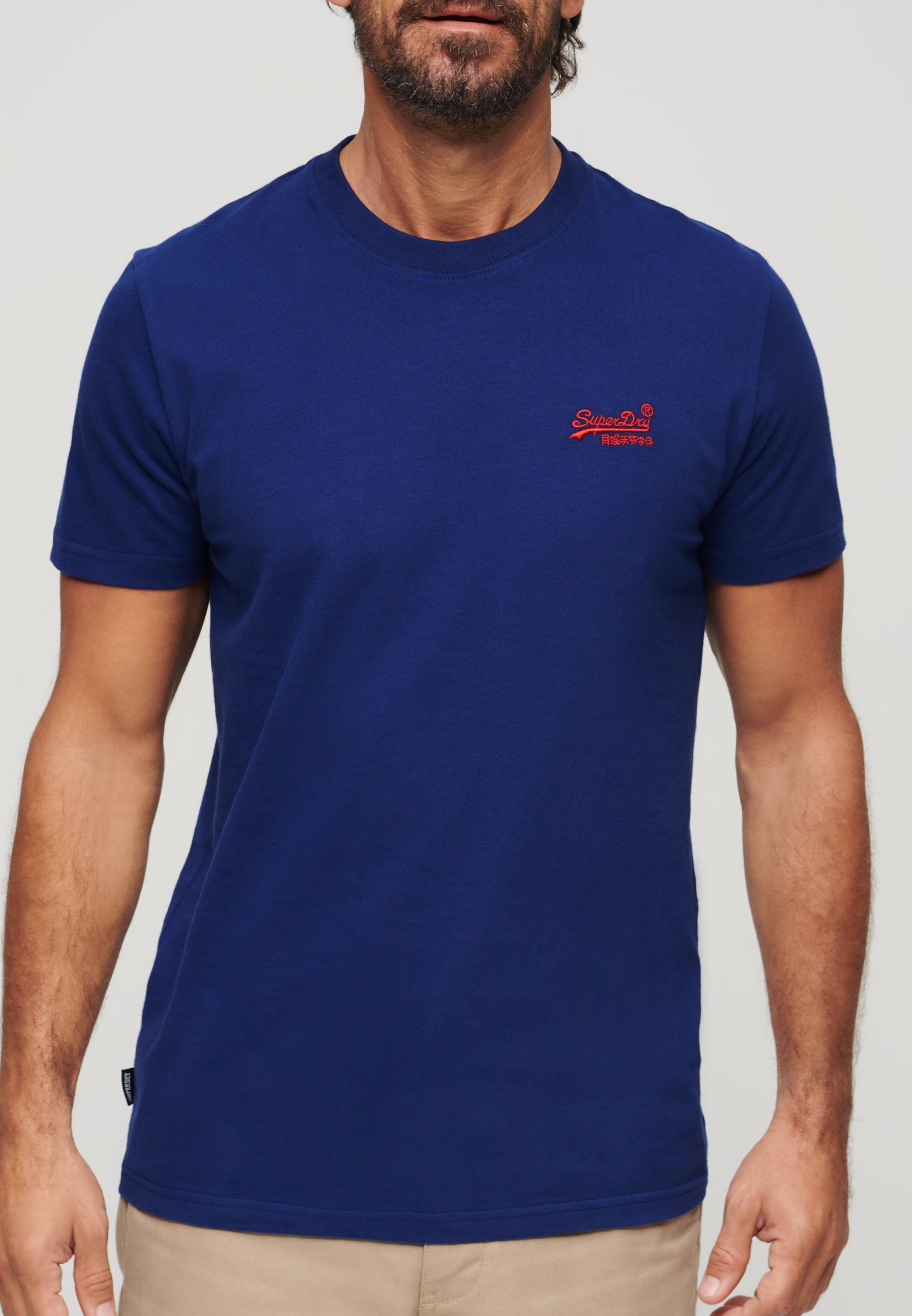 Essential Logo Emb Tee