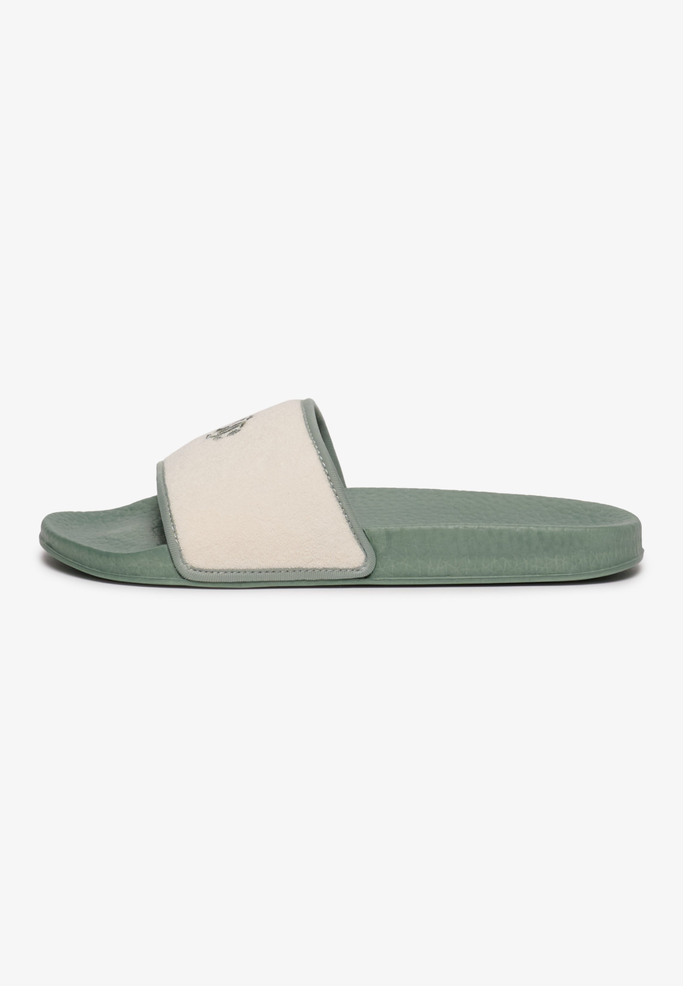 Towelling Pool Slide