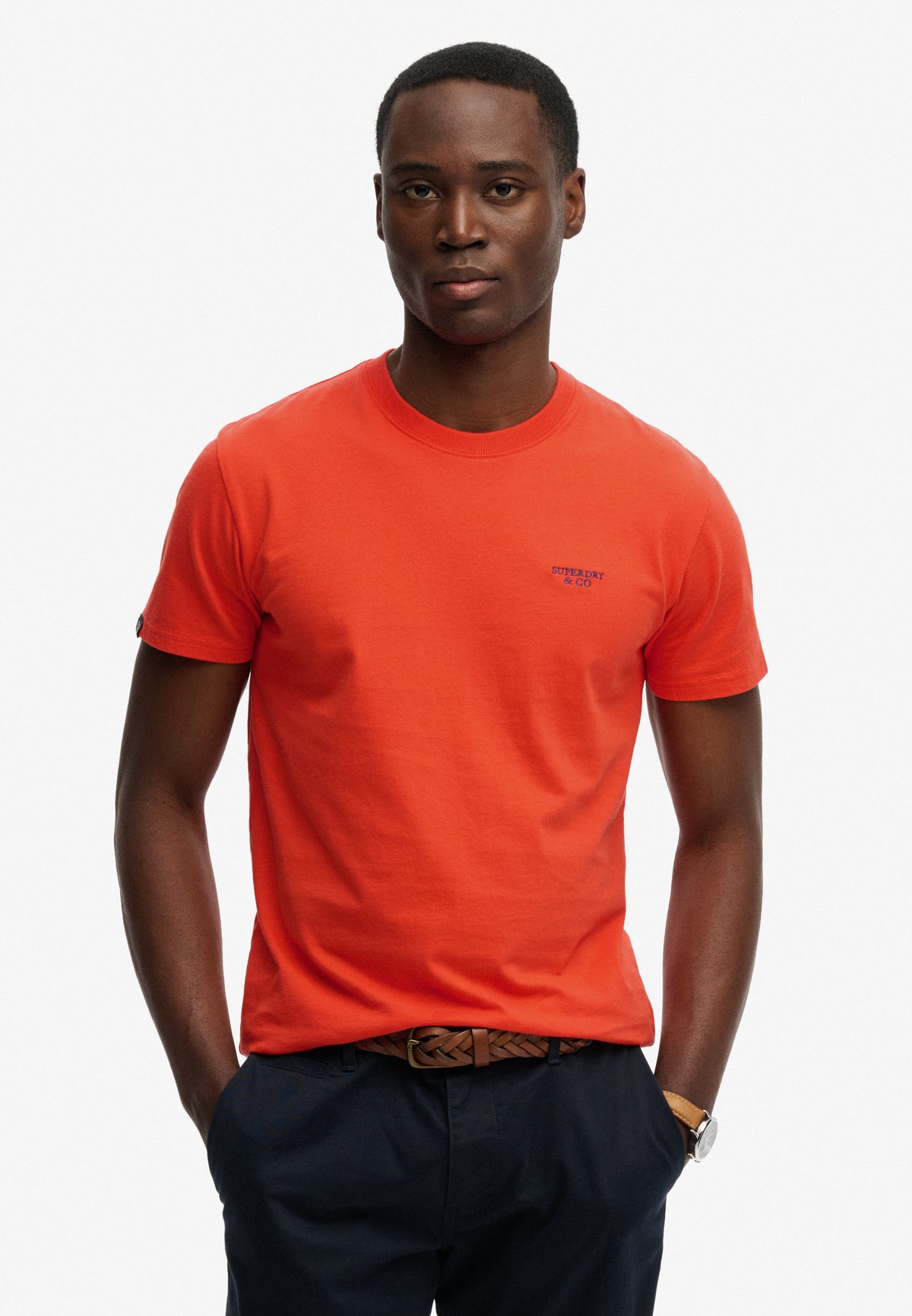 Essential Stacked Logo Emb T-shirt