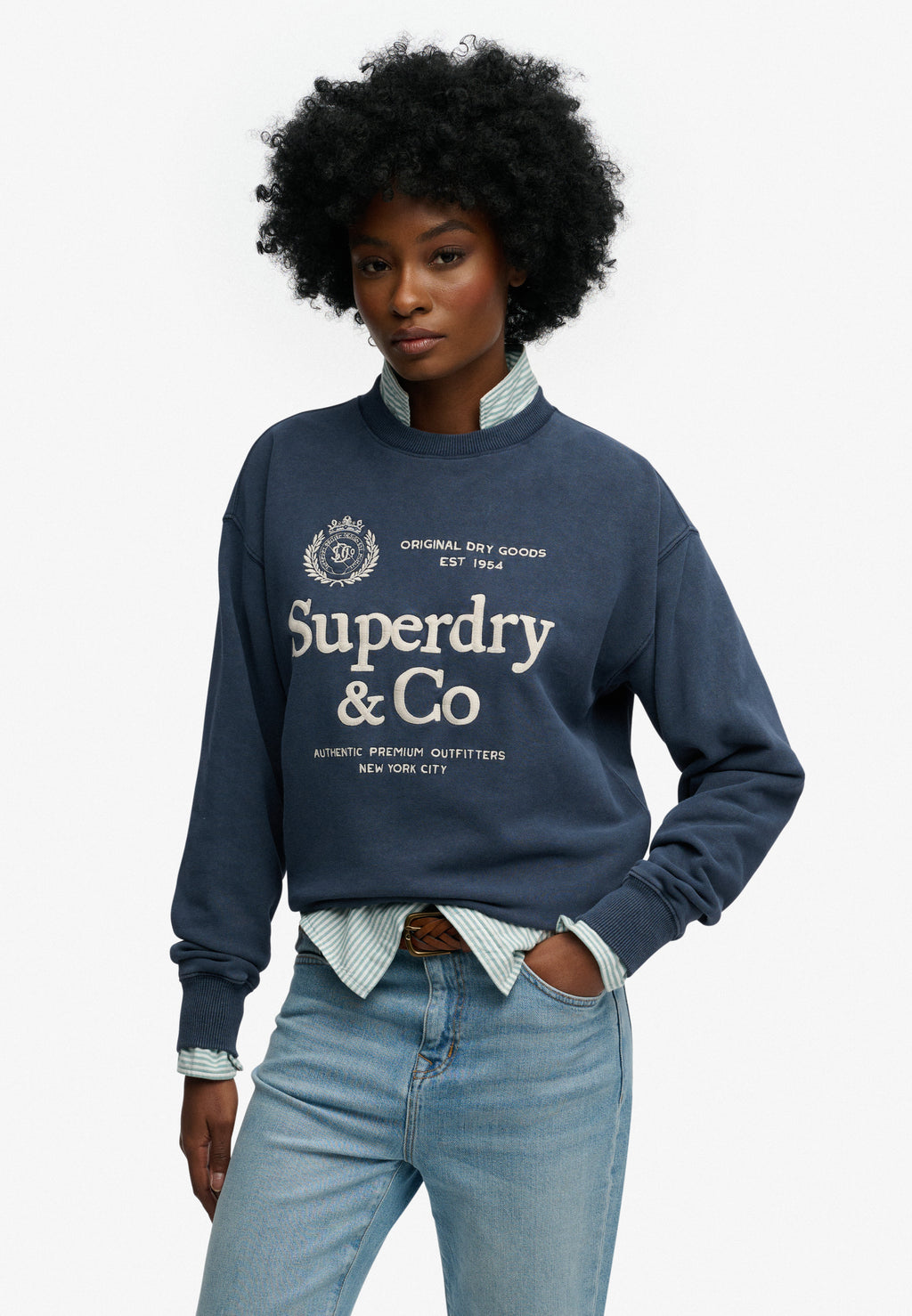 Luxe Casual Emb Loose Crew