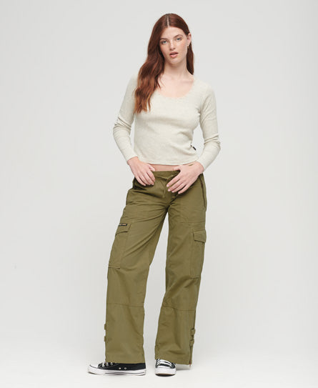 Low Rise Wide Leg Cargo Pants