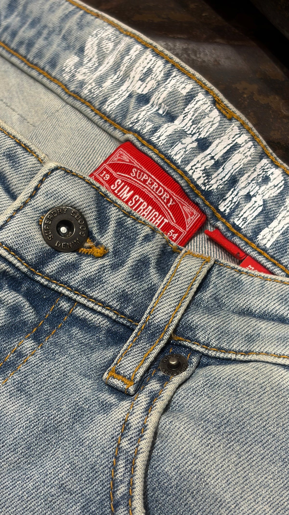 Vintage Slim Straight Jeans — Heavy Stonewash Blue